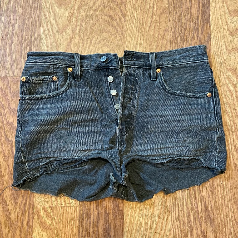 Levi’s high rise shorts